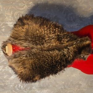 Luxurious Vintage Fur Collar